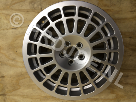 17 x 8 Speedline GrA model wheels for Evo